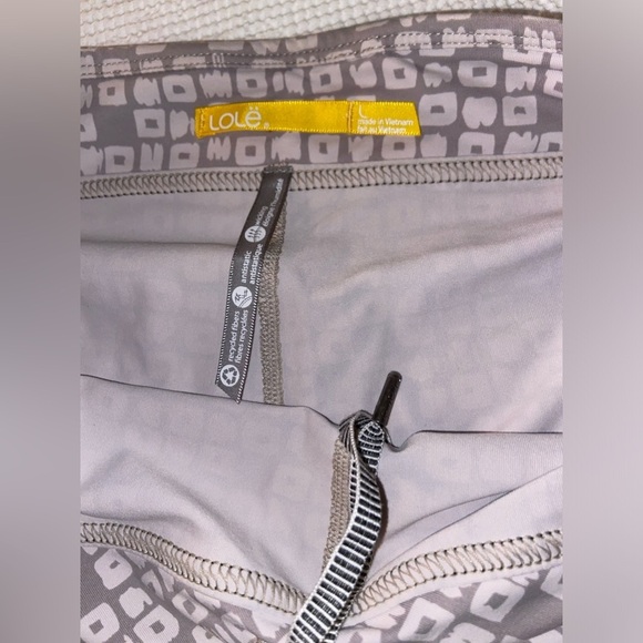 Women’s LOLE black and gray skort size Large - Picture 9 of 11